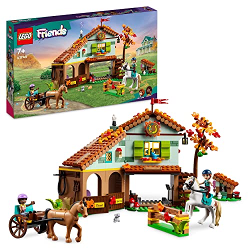 LEGO 41745 Friends Establo de Autumn con Carruaje y 2 Figuras de Caballos de Juguete, Accesorios de Equitación, Set de Granja, Regalos de Animales para Niñas y Niños de 7+ Años